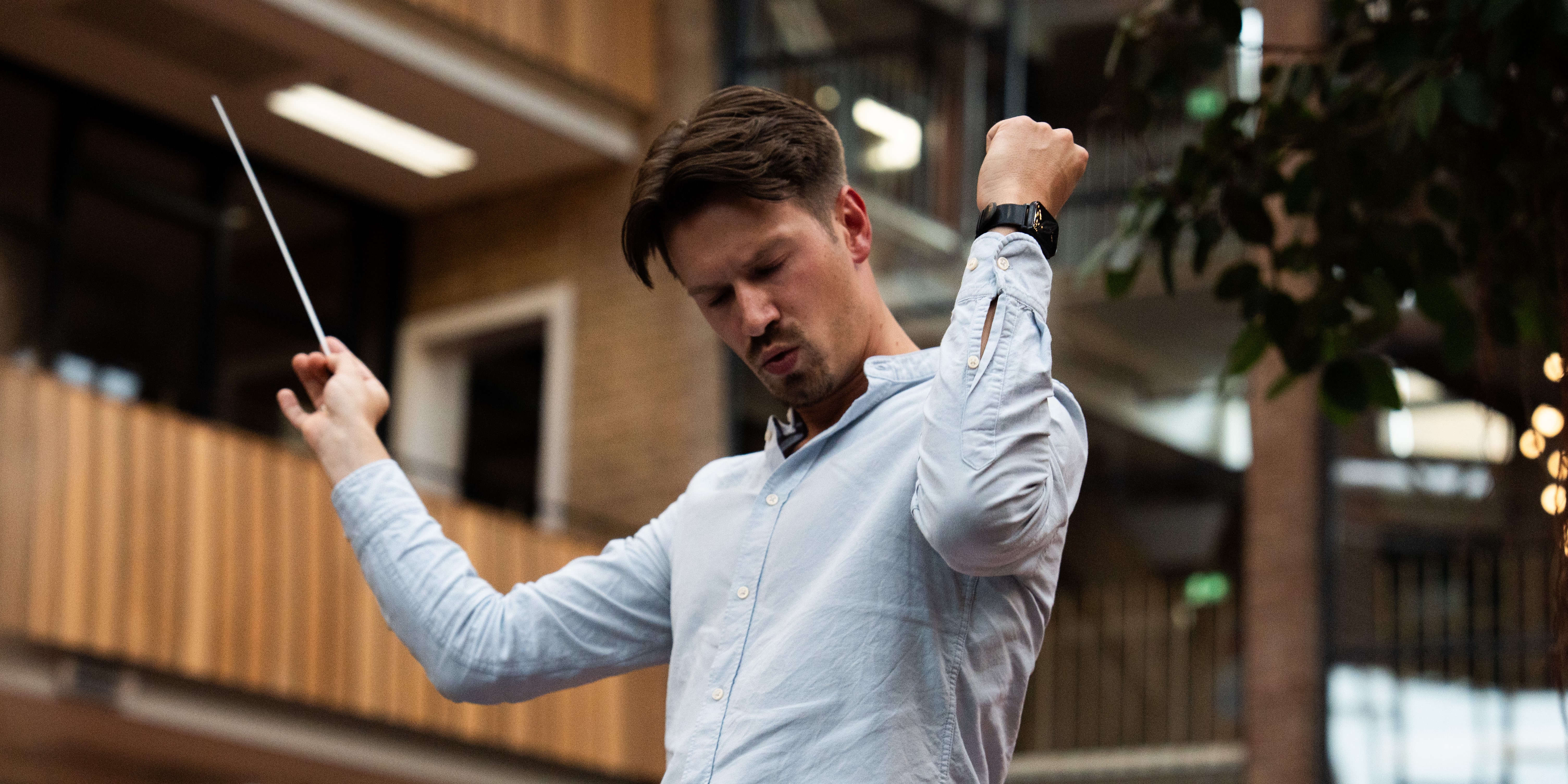 https://www.viotta.nl/images/dirigenten/YouriGaertner-header.jpg